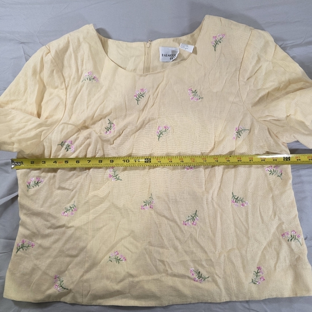 Halmode Plus Butter Yellow Floral Embroidered Blouse - Picture 4 of 7